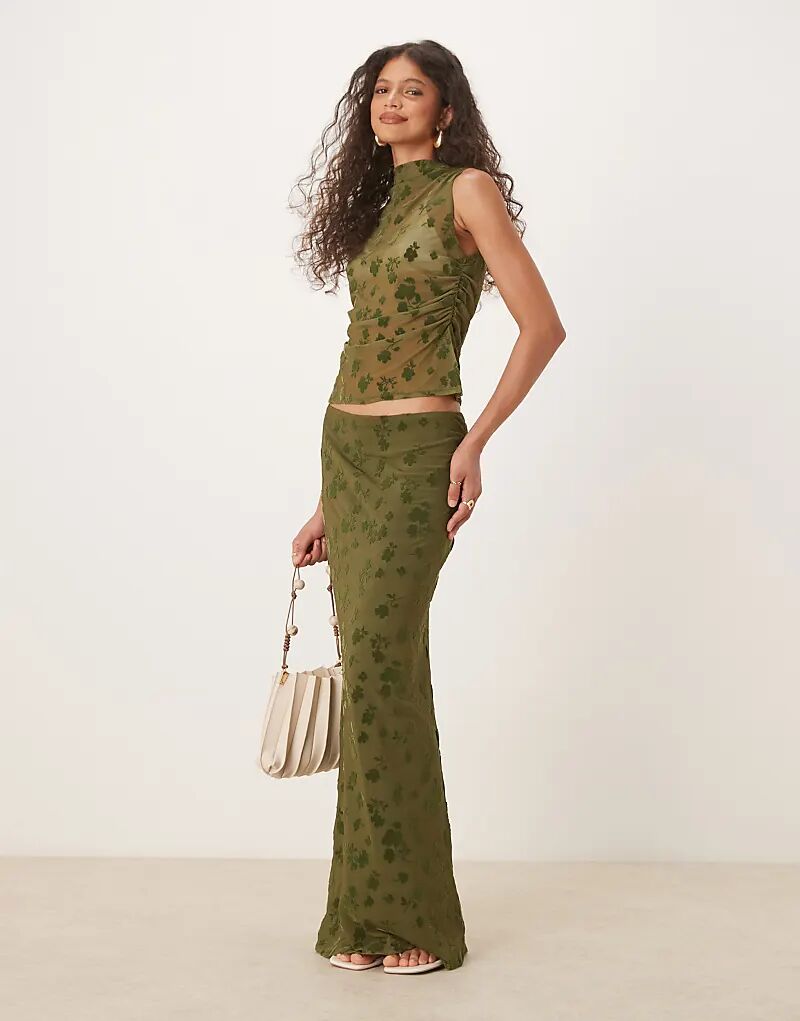 

Длинная юбка ASOS DESIGN из прозрачного флока с цветочным принтом, цвет оливковый