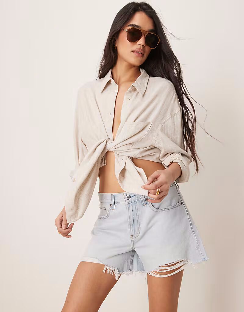 

Мешковатые шорты Abercrombie & Fitch светло-голубого цвета