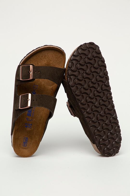 Замшевые тапочки Arizona Birkenstock, коричневый — фото 4