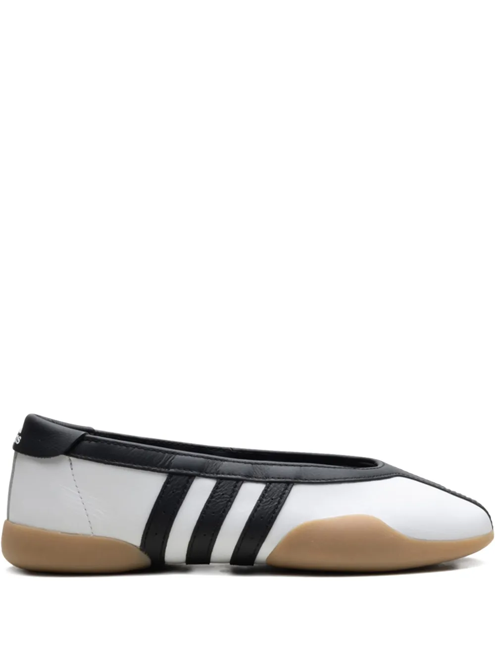 Кроссовки Taekwondo Mei Ballet "Cloud White/Core Black/Gum" Adidas, белый