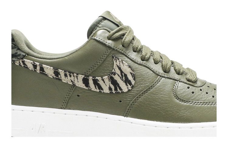 Кроссовки Nike Air Force 1 Low 'Tiger Camo Olive', зеленый — фото 3