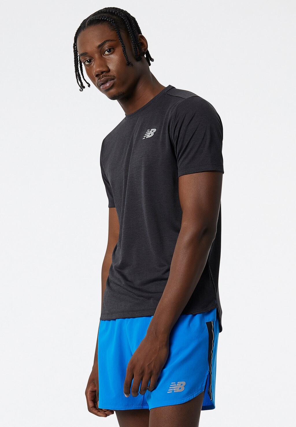 

Спортивная футболка КОРОТКИЙ РУКАВ New Balance, черный