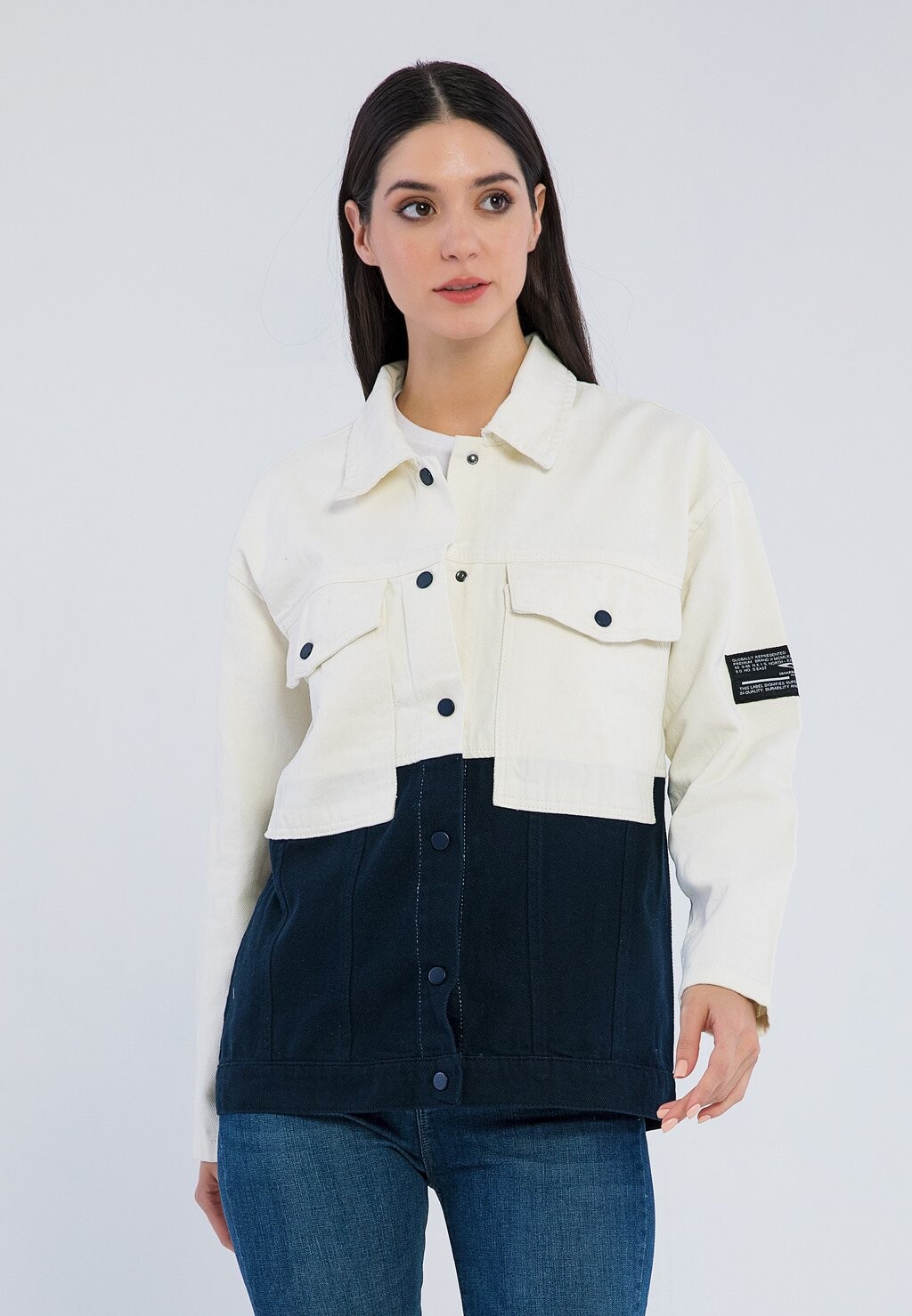 

Джинсовая куртка FRANCES CASUAL ESSENTIAL Edoardo Caravella, белый