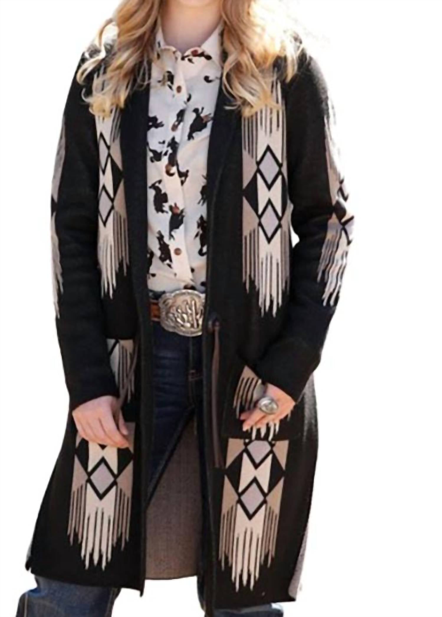 

Женский укороченный вязаный кардиган в черном цвете Cruel Girl