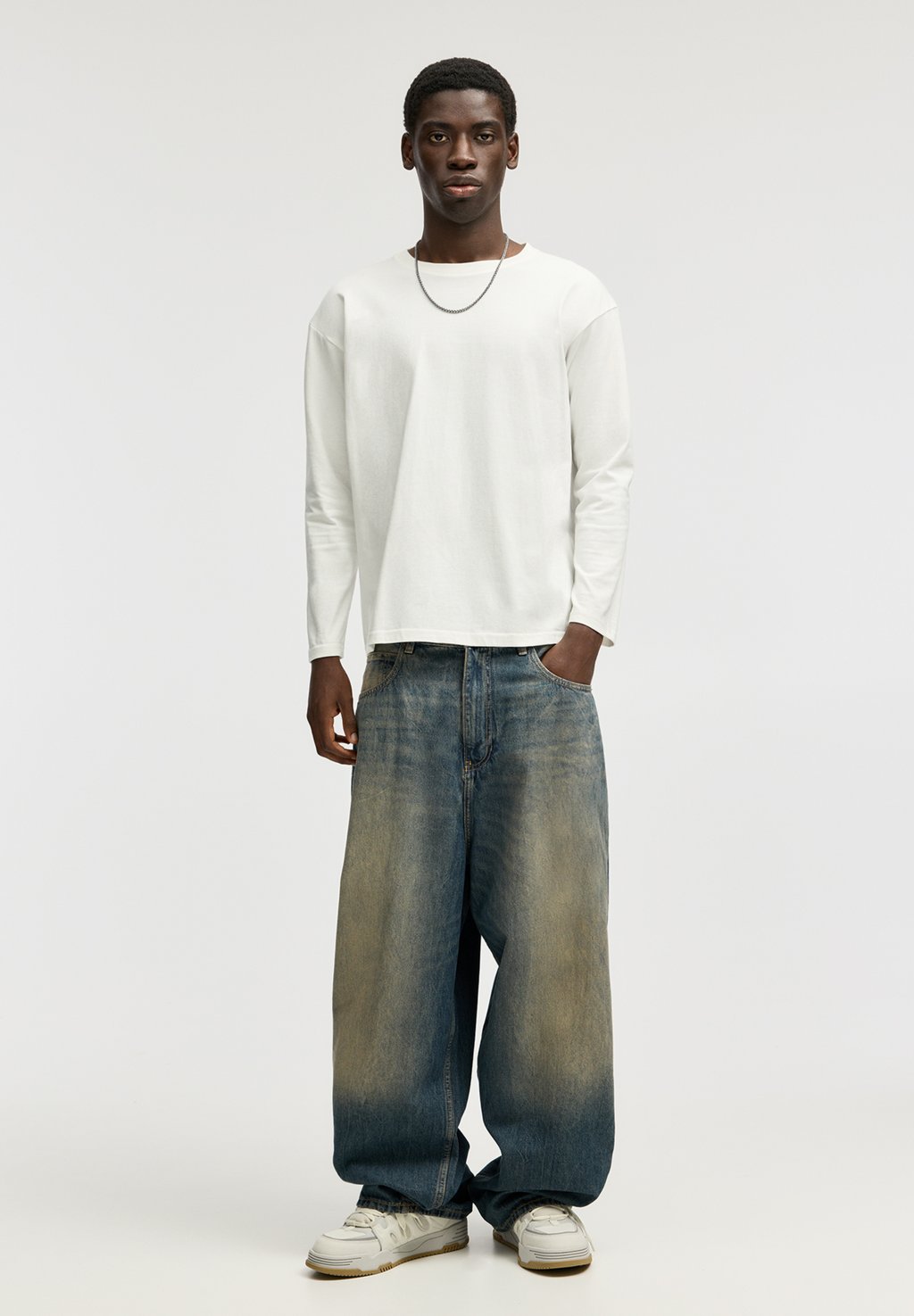 

Мешковатые джинсы SUPPER BAGGY PULL&BEAR, лазурит