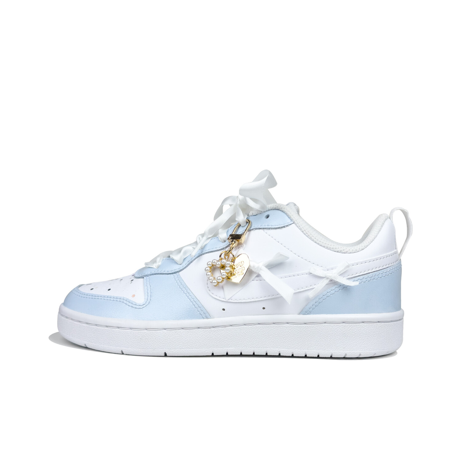 

Женские кроссовки для скейтбординга Nike Court Borough, Light Blue