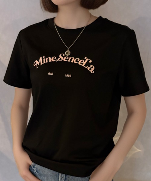 

Футболка с круглым вырезом и принтом, Arch Girly Doll, черный