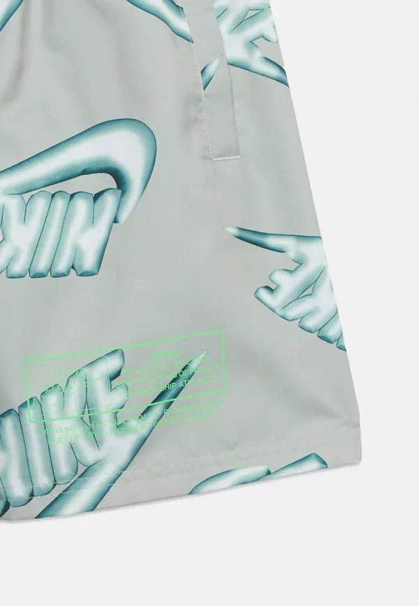 Шорты спортивные Nike Sportswear, еловый туман/вольтажный зеленый — фото 4