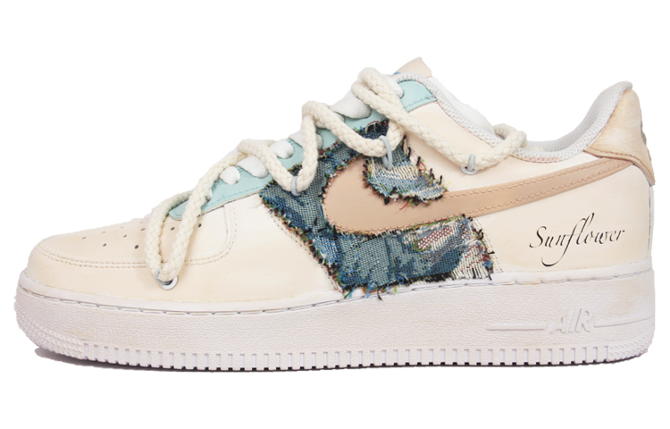 

Женские кроссовки для скейтбординга Nike Air Force 1, Beige