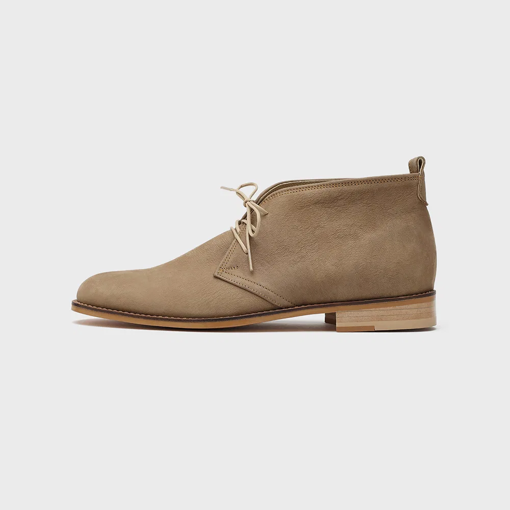 Мужские ботинки Firenze.A Standard Round Toe Chukka, бежевый нубук — фото 3