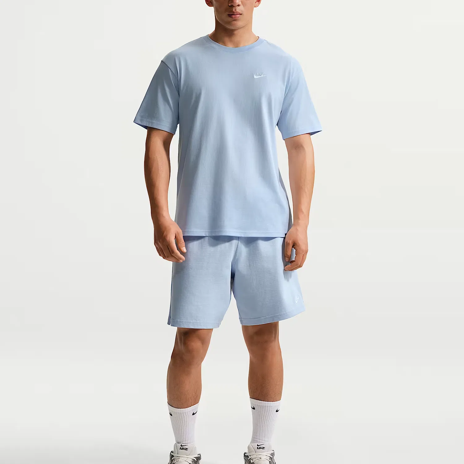 Футболка Sportswear Club мужская Nike, Hydrogen Blue — фото 4