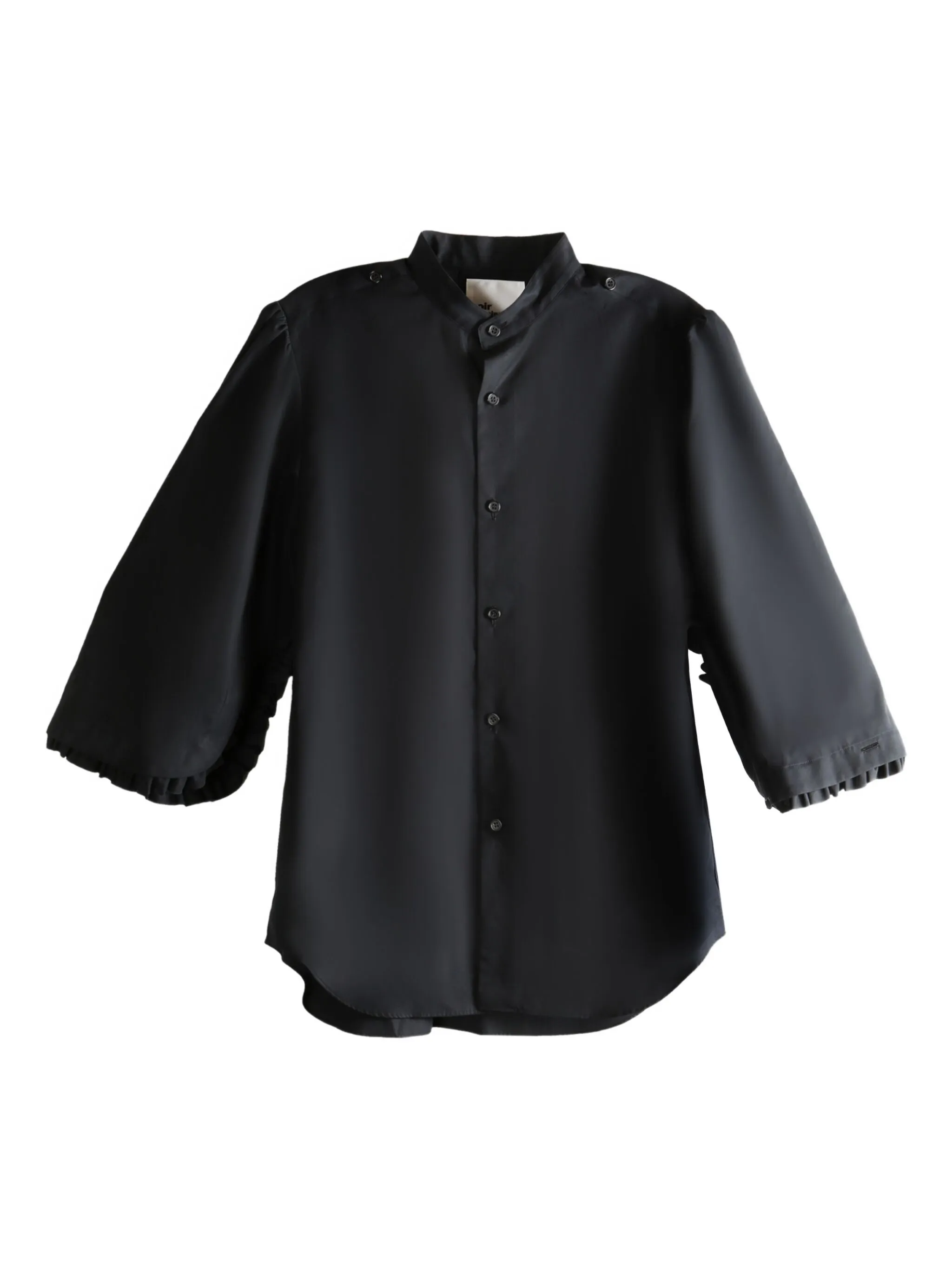 

Топ с оборками на рукавах Noir Kei Ninomiya, черный