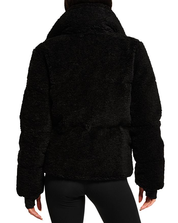 

Куртка Sophia Zip Sherpa SAM., черный