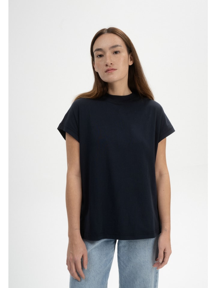 

Футболка MADHU темно-синего цвета MELA, Синий, Футболка MADHU темно-синего цвета MELA