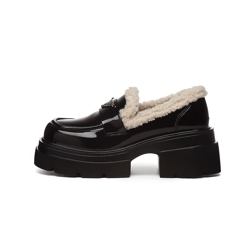 

Лоферы DAPHNE Loafers Women's, черный
