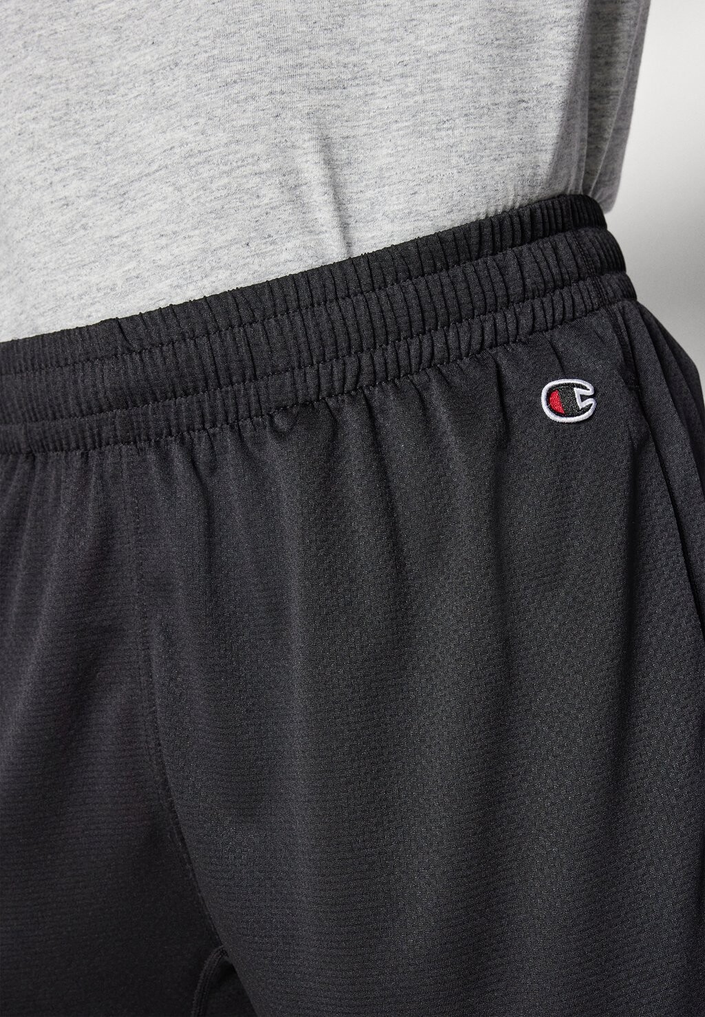 

Спортивные шорты TRAIN SHORTS BERMUDA SMALL LOGO Champion, черный