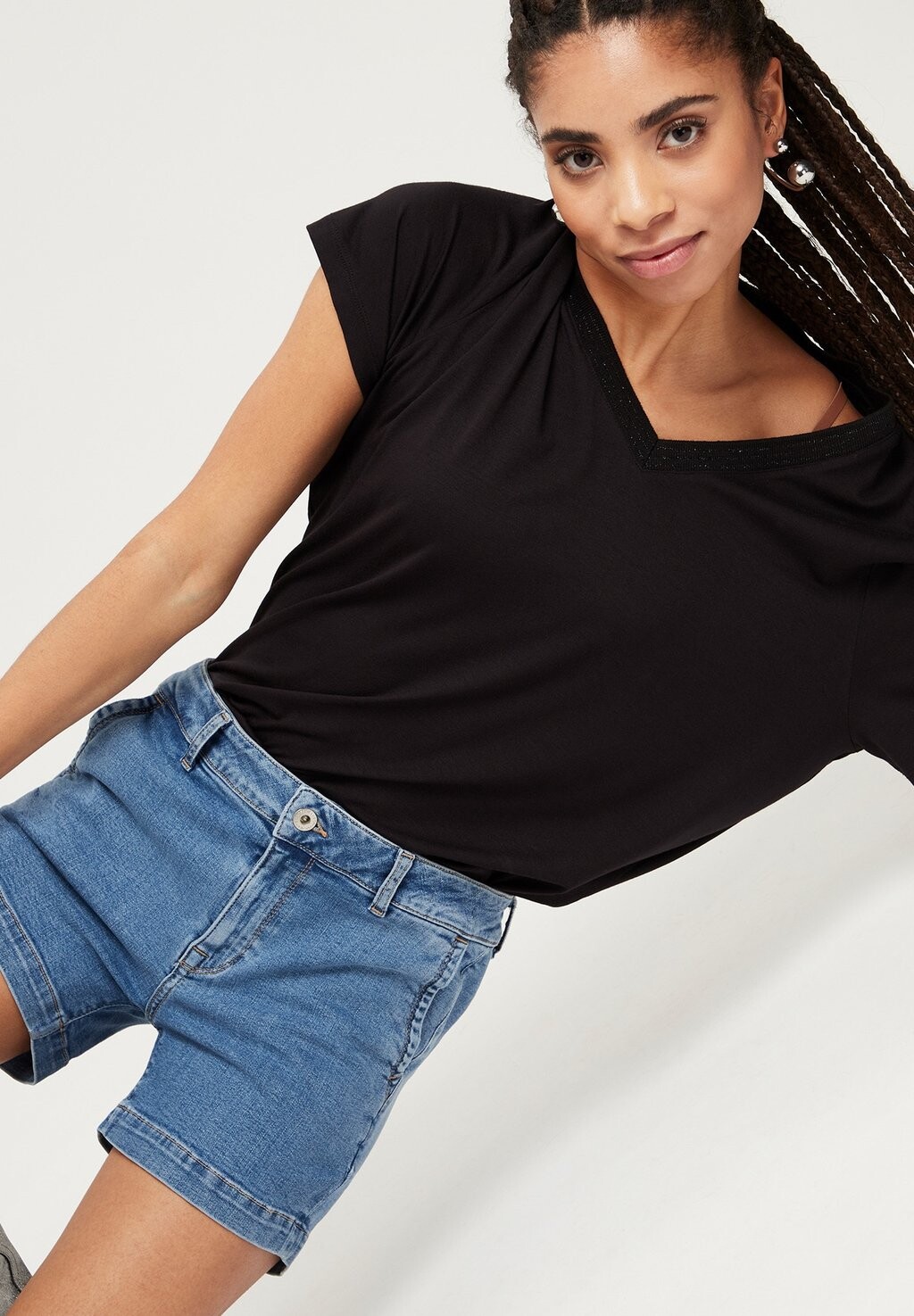 

Шорты ARYA Cross Jeans, синий