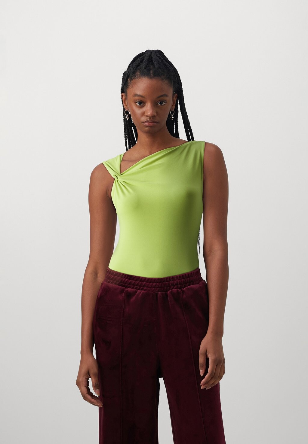 

Топ JDYMISTY KNOT BODY, цвет lima bean green