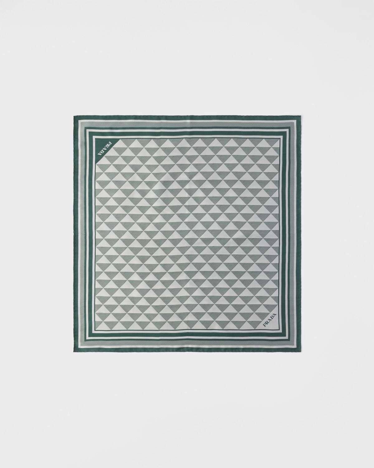 Шелковый платок с принтом 90x90 Prada, изумрудно-зеленый — фото 3