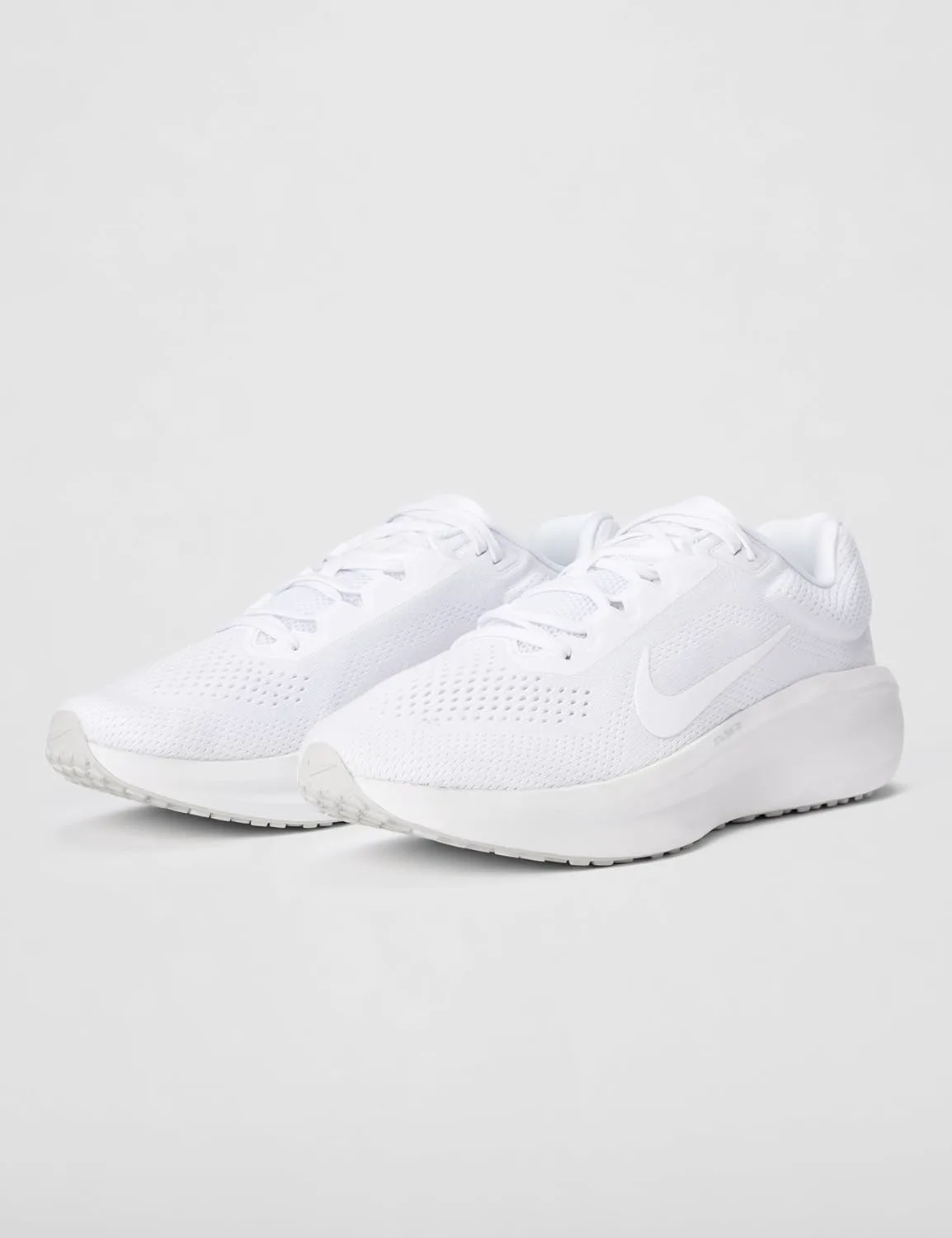 

Мужские кроссовки для бега по шоссе Nike Winflo 11, белый