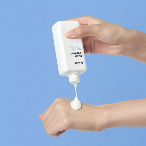 Солнцезащитный крем для лица spf 50+ на каждый день пребывания на солнце Dr. Jart — фото 2