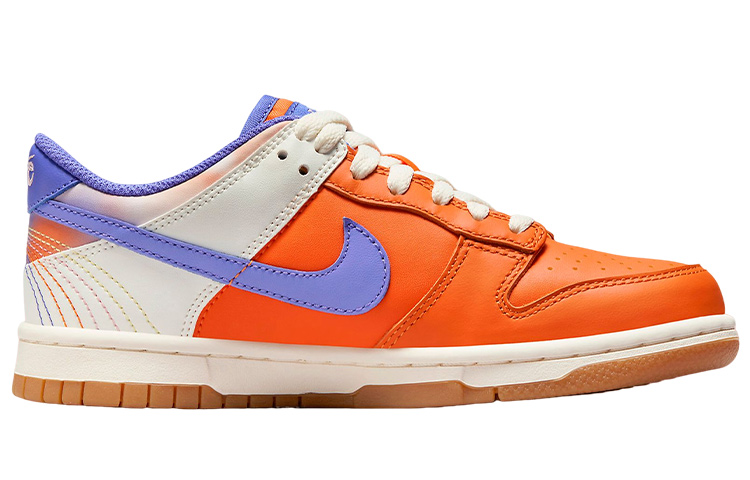 Детские кроссовки Dunk Low SE Everything You Need Nike, оранжевый/белый — фото 2