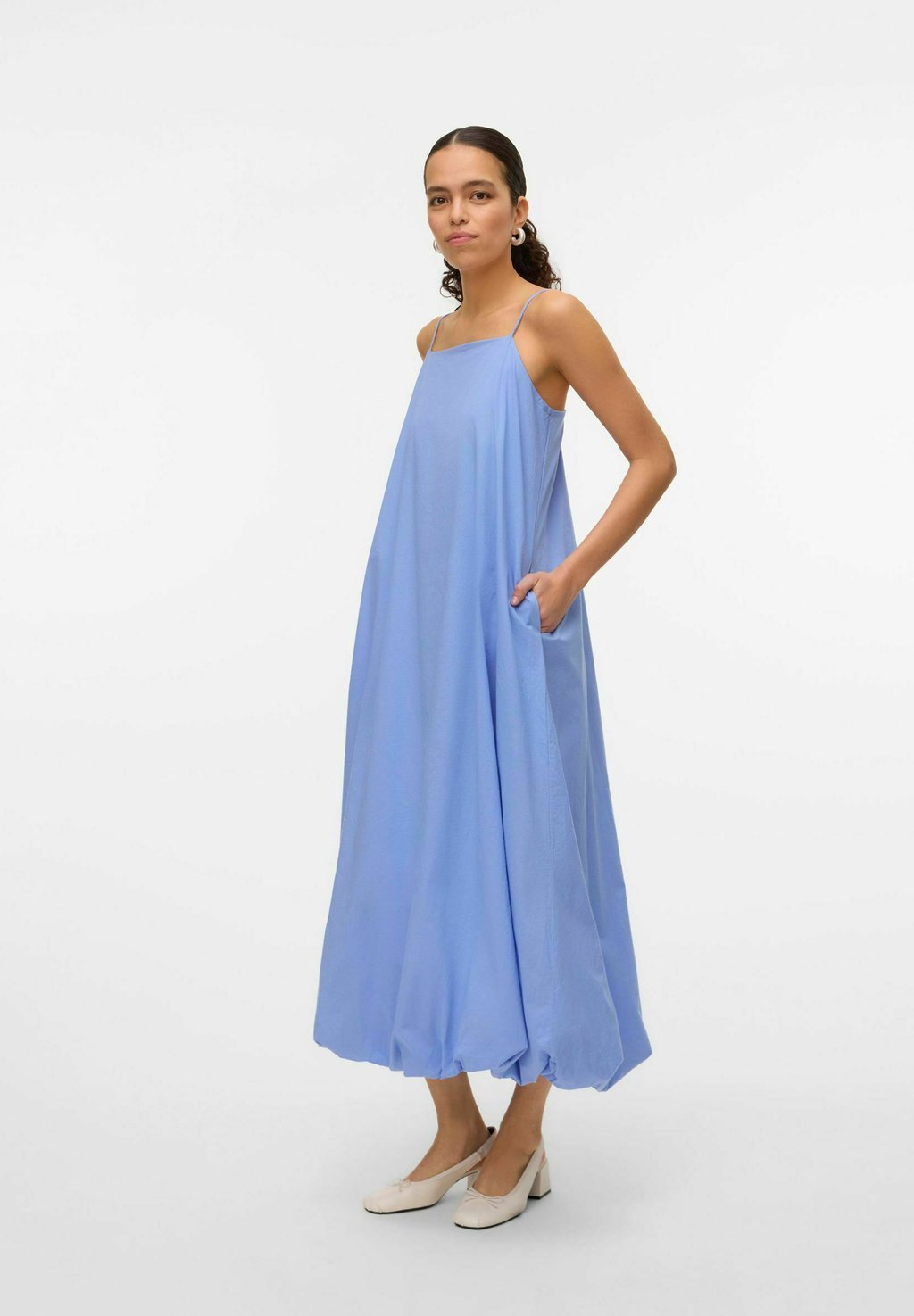 

Повседневное платье VMFREYA SINGLET BALLOON Vero Moda, светло-голубой