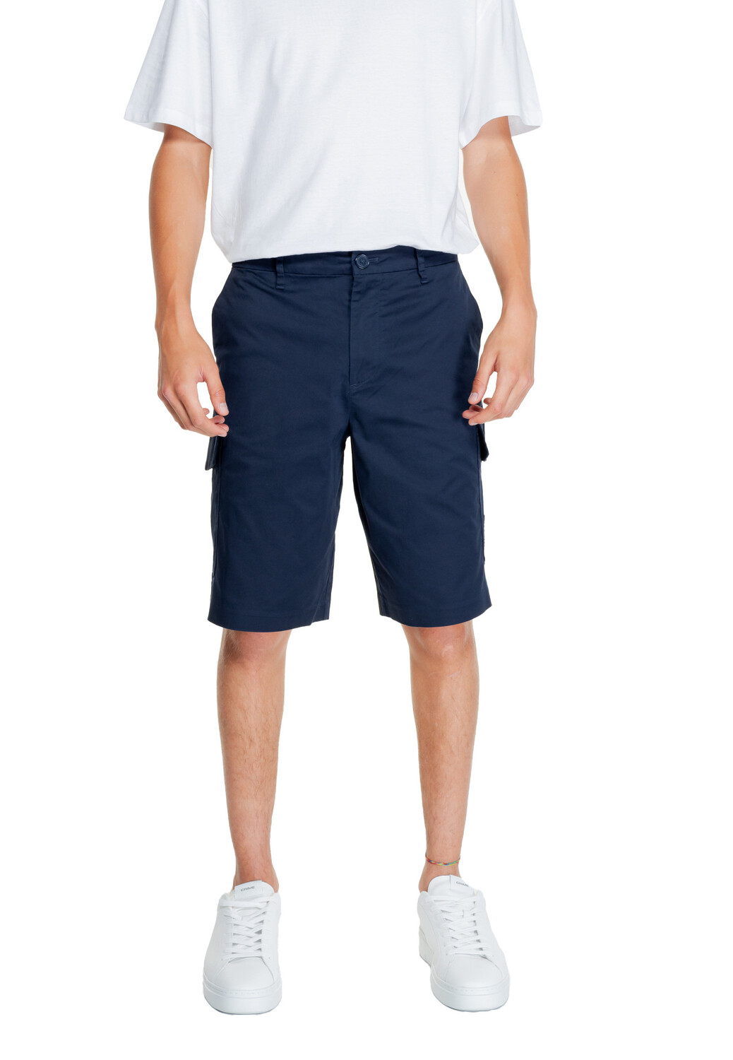 

Шорты Armani Exchange с добавлением хлопка, синий