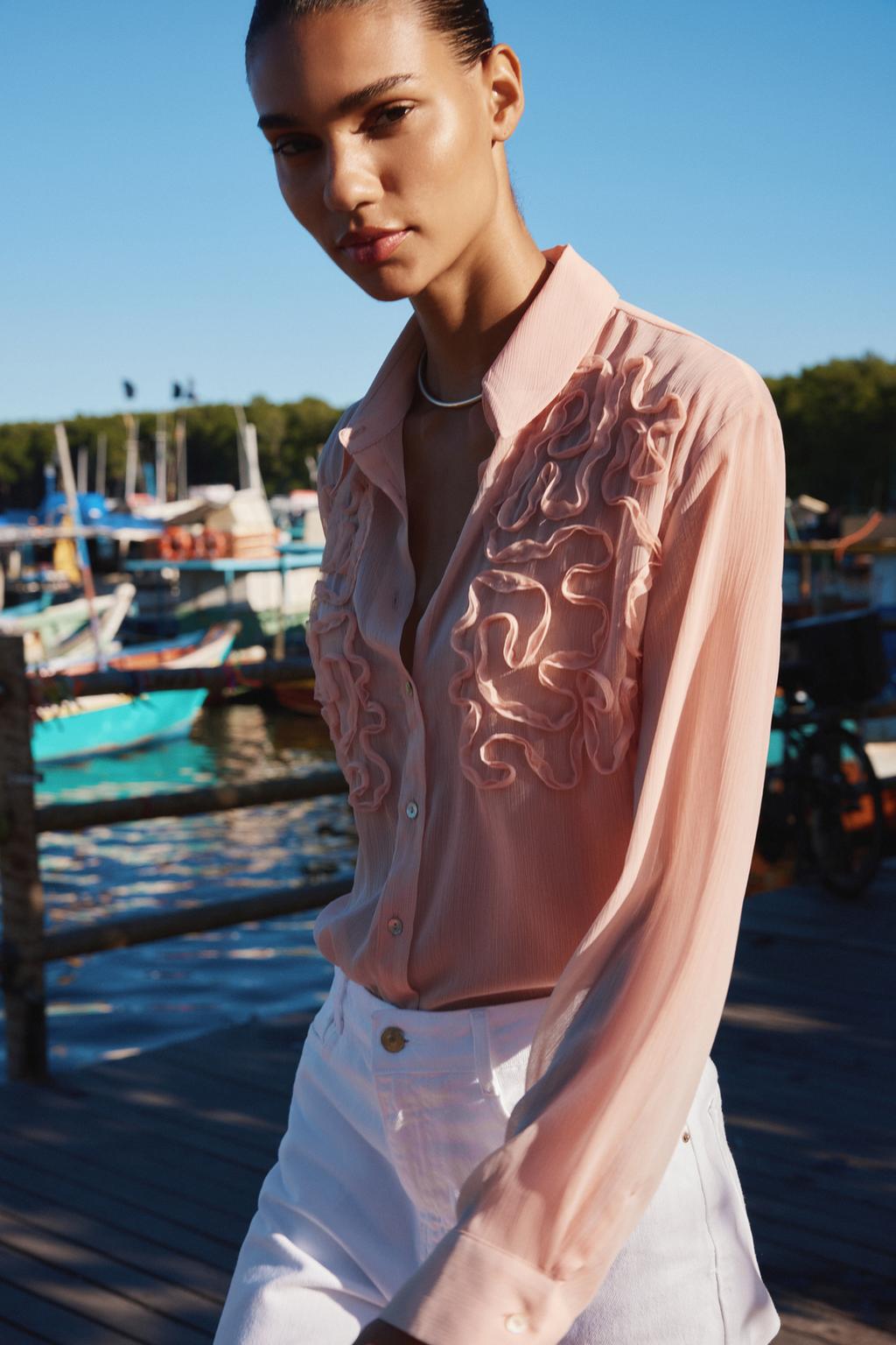 

Текстурированная рубашка спереди ZARA, цвет Beige-pink