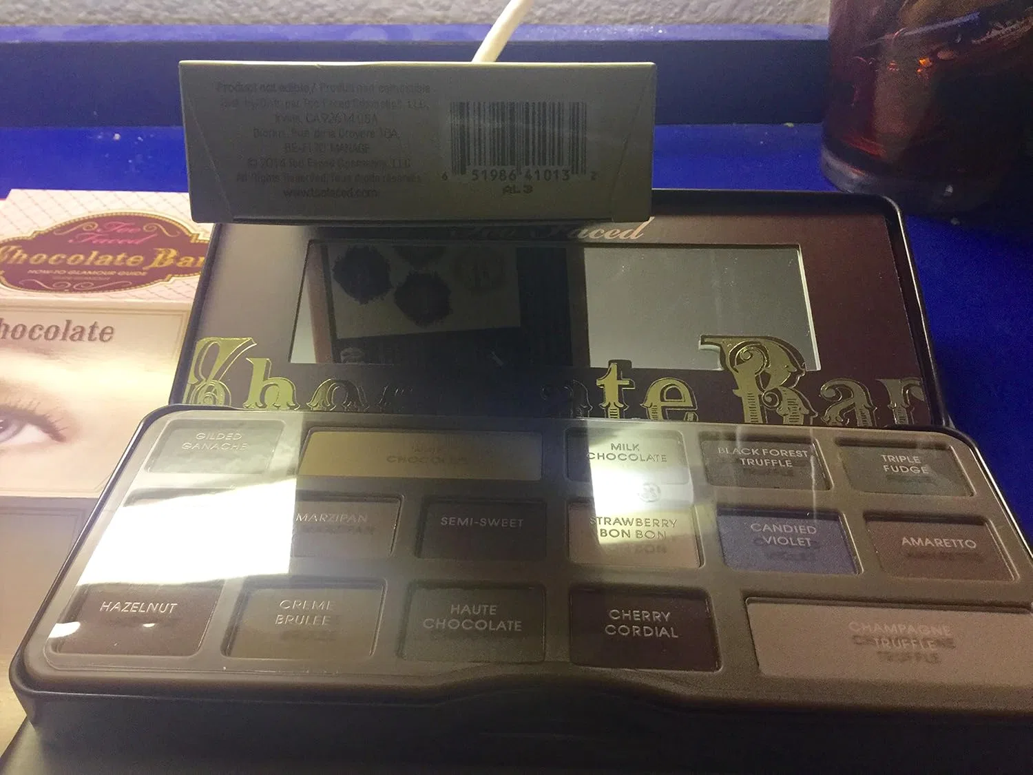 Тени для век Too Faced Chocolate Bar Eye Shadow Collection — фото 4