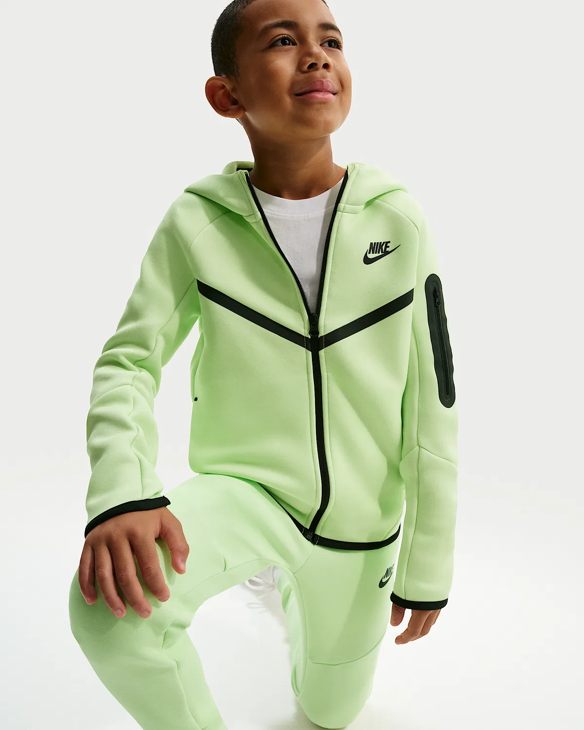 Детская худи Nike Sportswear Tech Fleece на молнии, Light Liquid Lime/Black/Black — фото 3