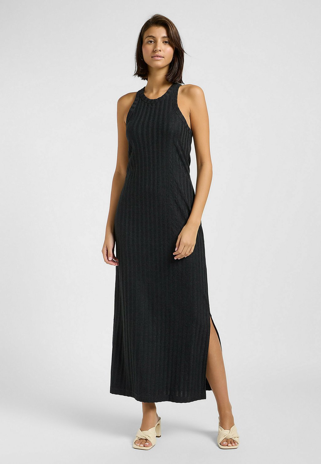 

Платье-джемпер Maxi dress Lee, черный