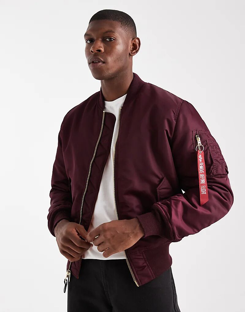

Двусторонняя куртка-бомбер MA-1 унисекс Alpha Industries бордового цвета