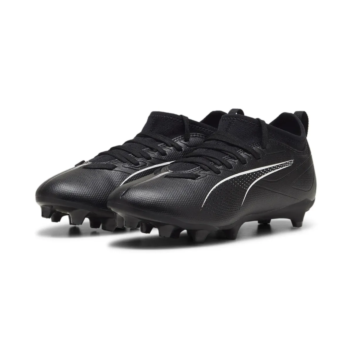 

Футбольные бутсы PUMA "ULTRA 5 MATCH FG/AG JR", белый