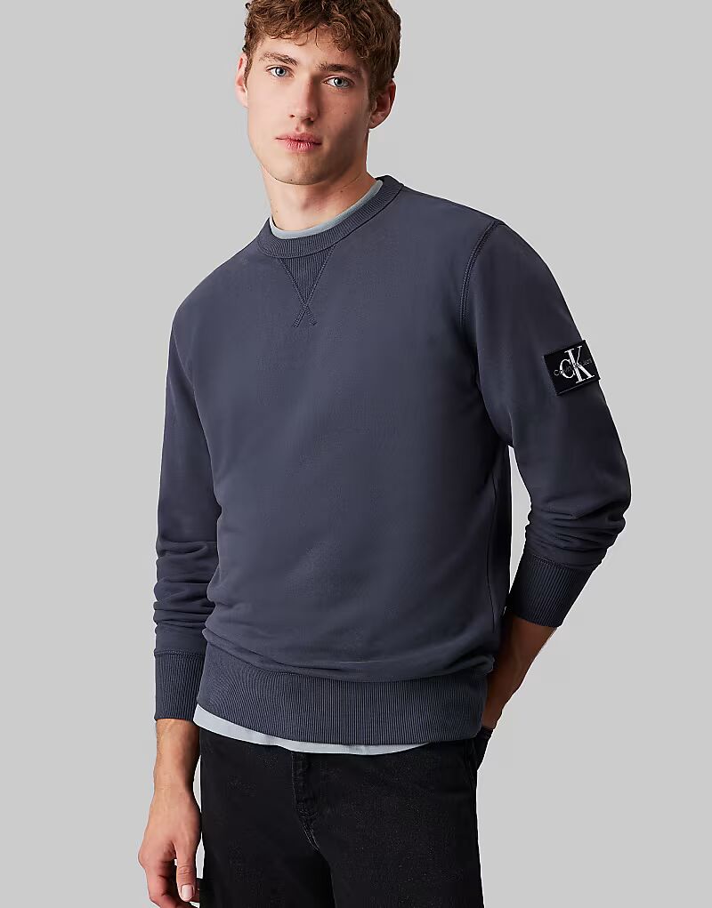 

Свитшот Calvin Klein Jeans из хлопковой махровой ткани с надписью «индийские чернила»
