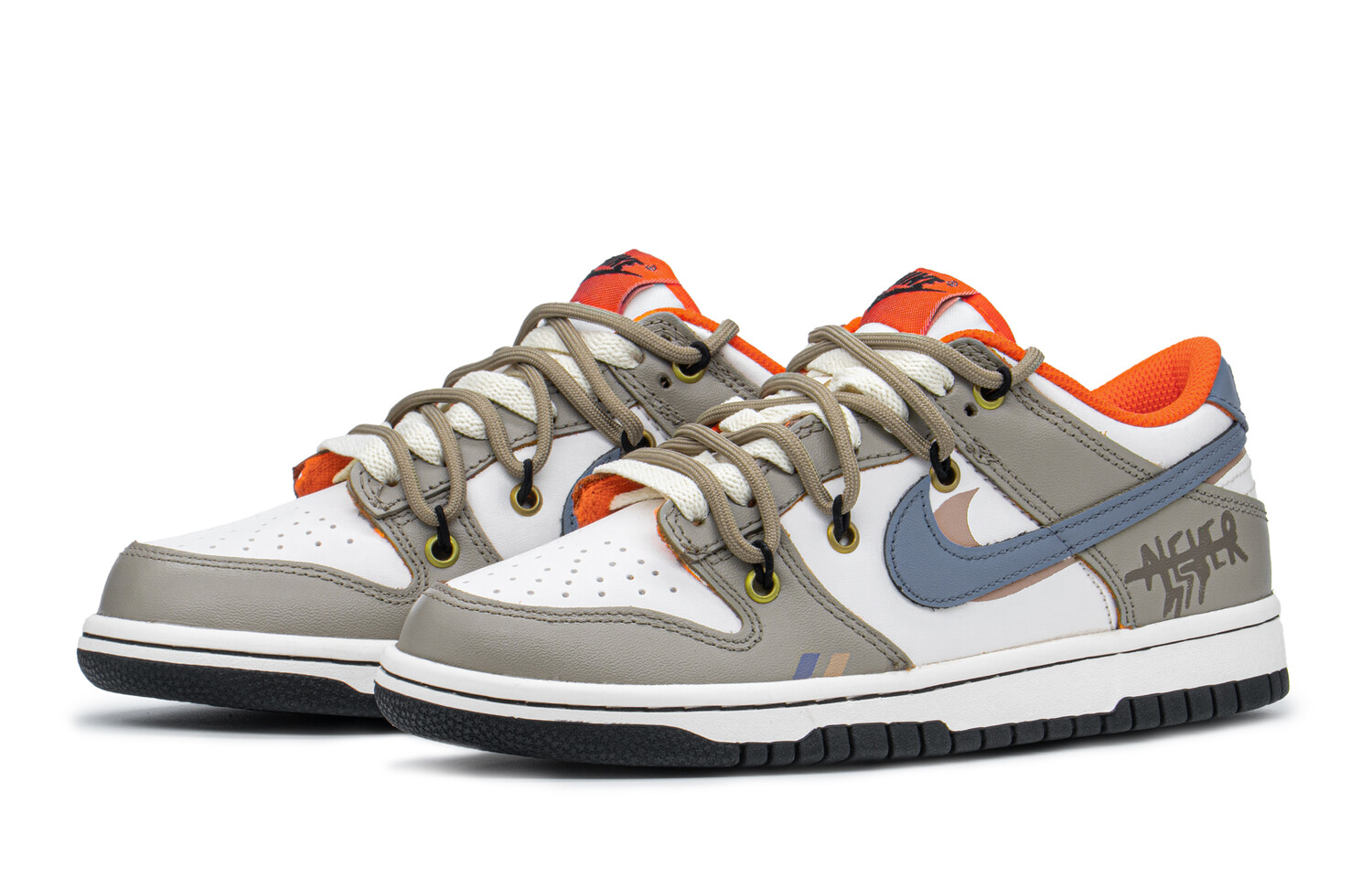 

Кроссовки Nike Dunk Skateboard Shoes Women's Low-Top Brown/orange/blue