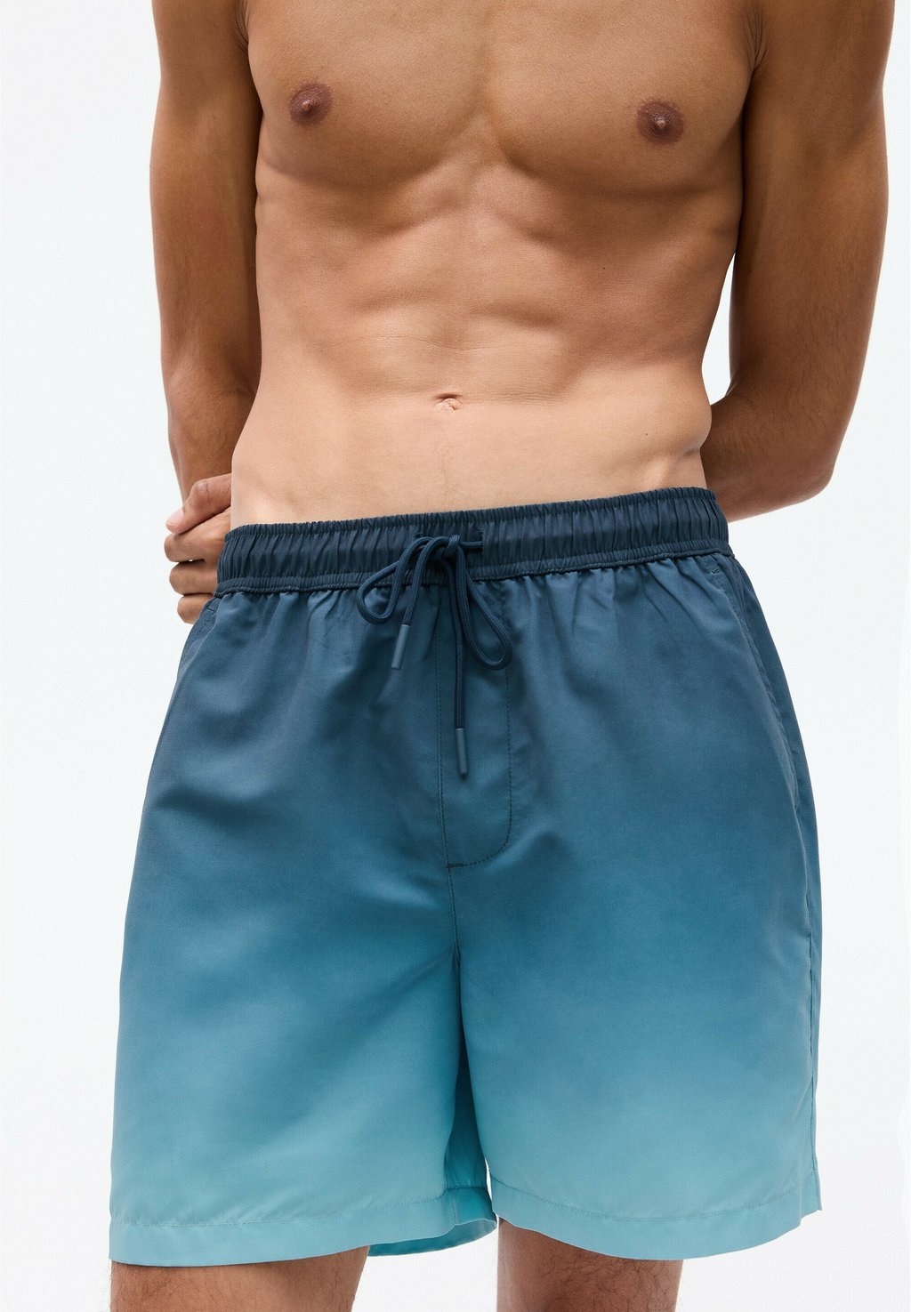 

Шорты для плавания OMBRÉ PULL&BEAR, синий