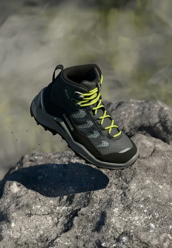 Ботинки для хайкинга Lowa Maddox pro gtx mid jr, черный/лимонный