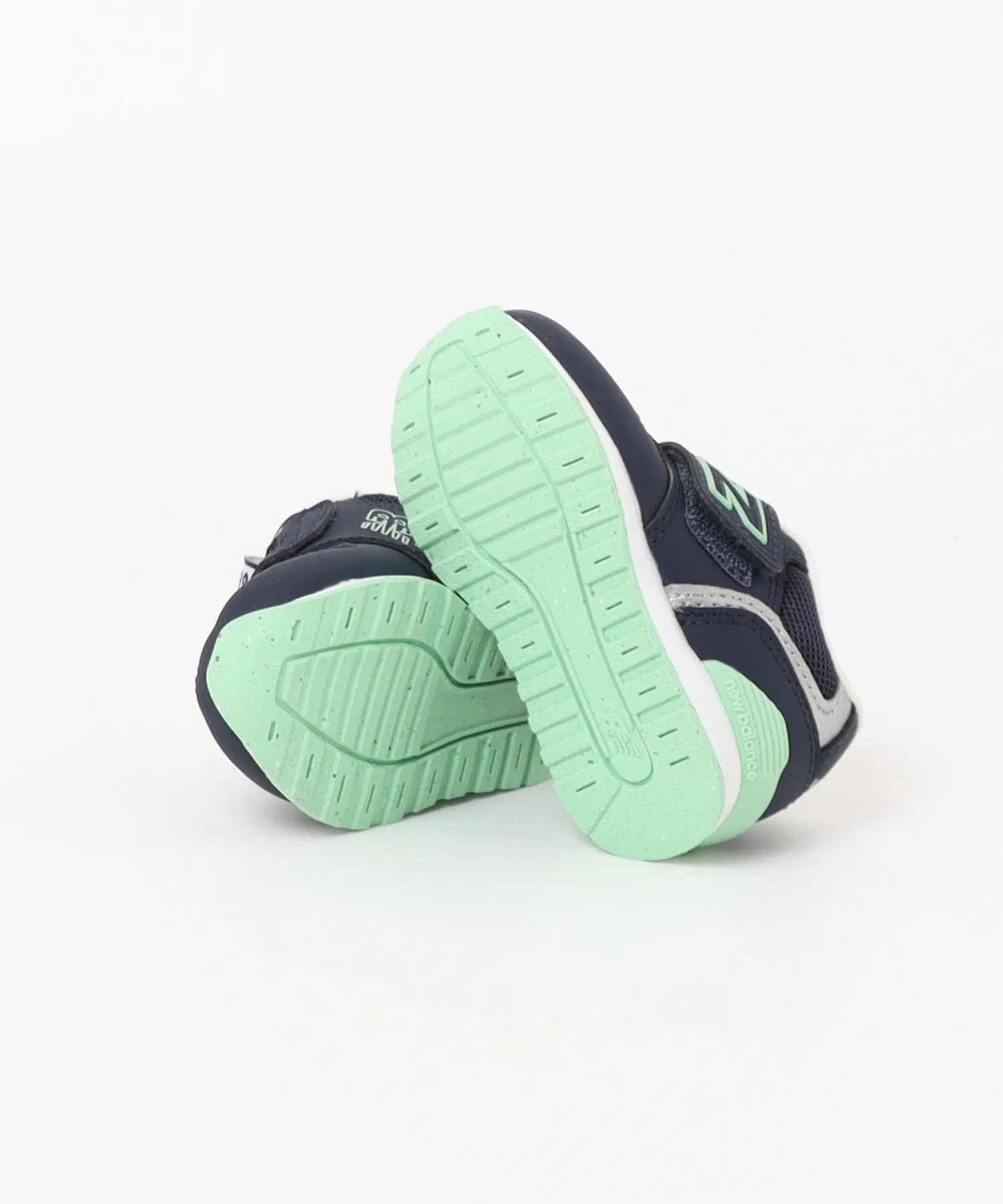 Детские кроссовки New Balance IZ996CB3 — фото 3
