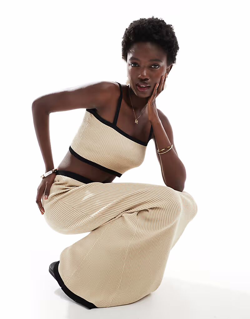 

Укороченный топ с контрастной отделкой в ​​рубчик, кремового цвета 4Th & Reckless