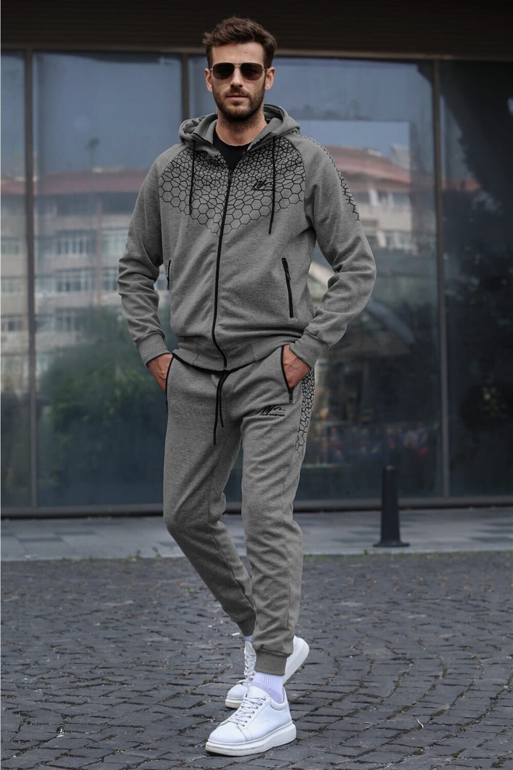 

Спортивный костюм Madmext, антрацит