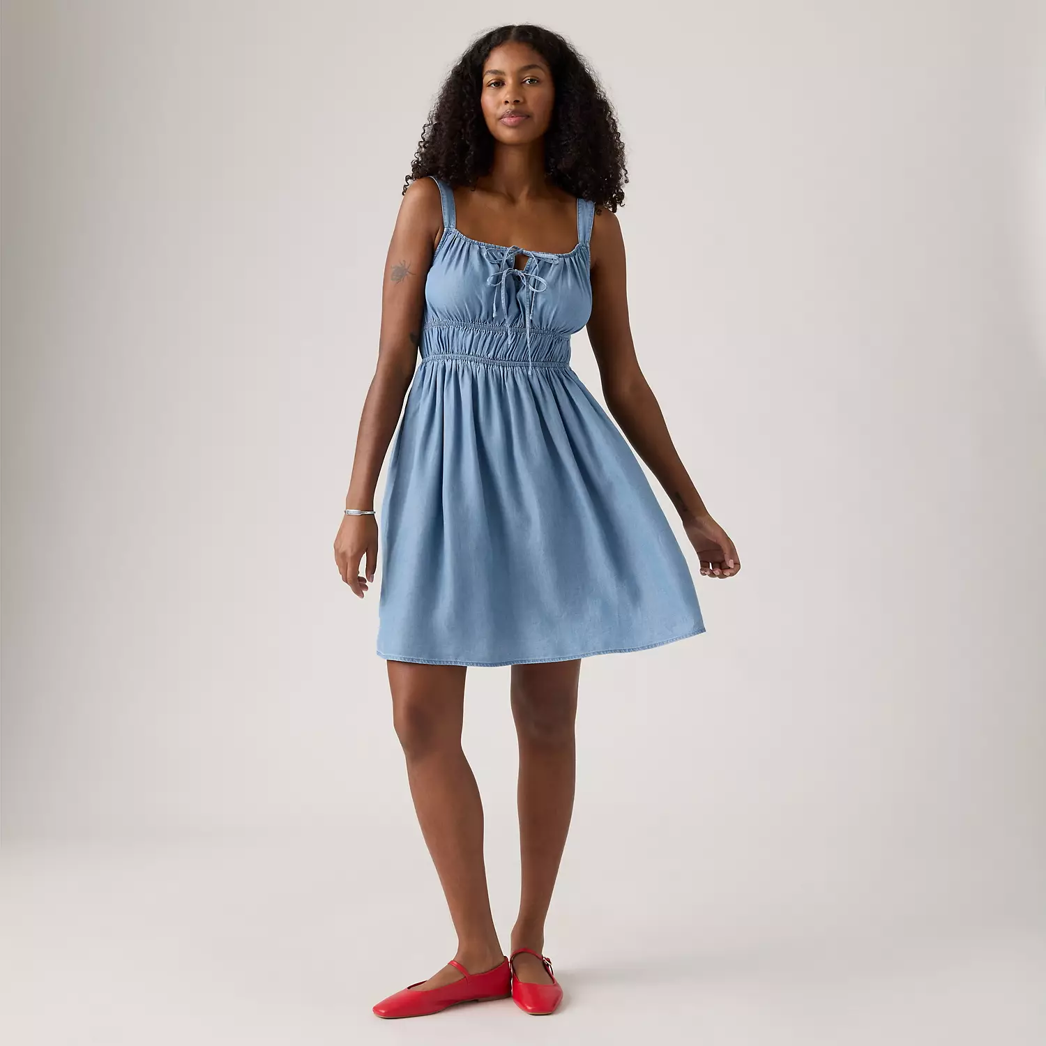 

Платье Эмбри Levi's, цвет Deep Blue Orchid - Medium Wash