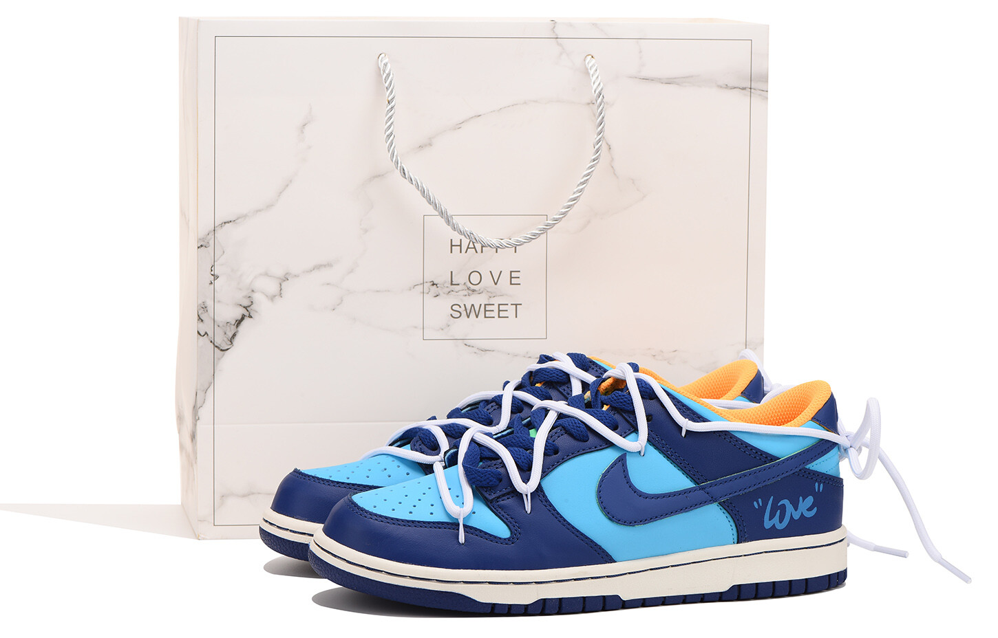 

Женские туфли для скейтбординга Nike Dunk