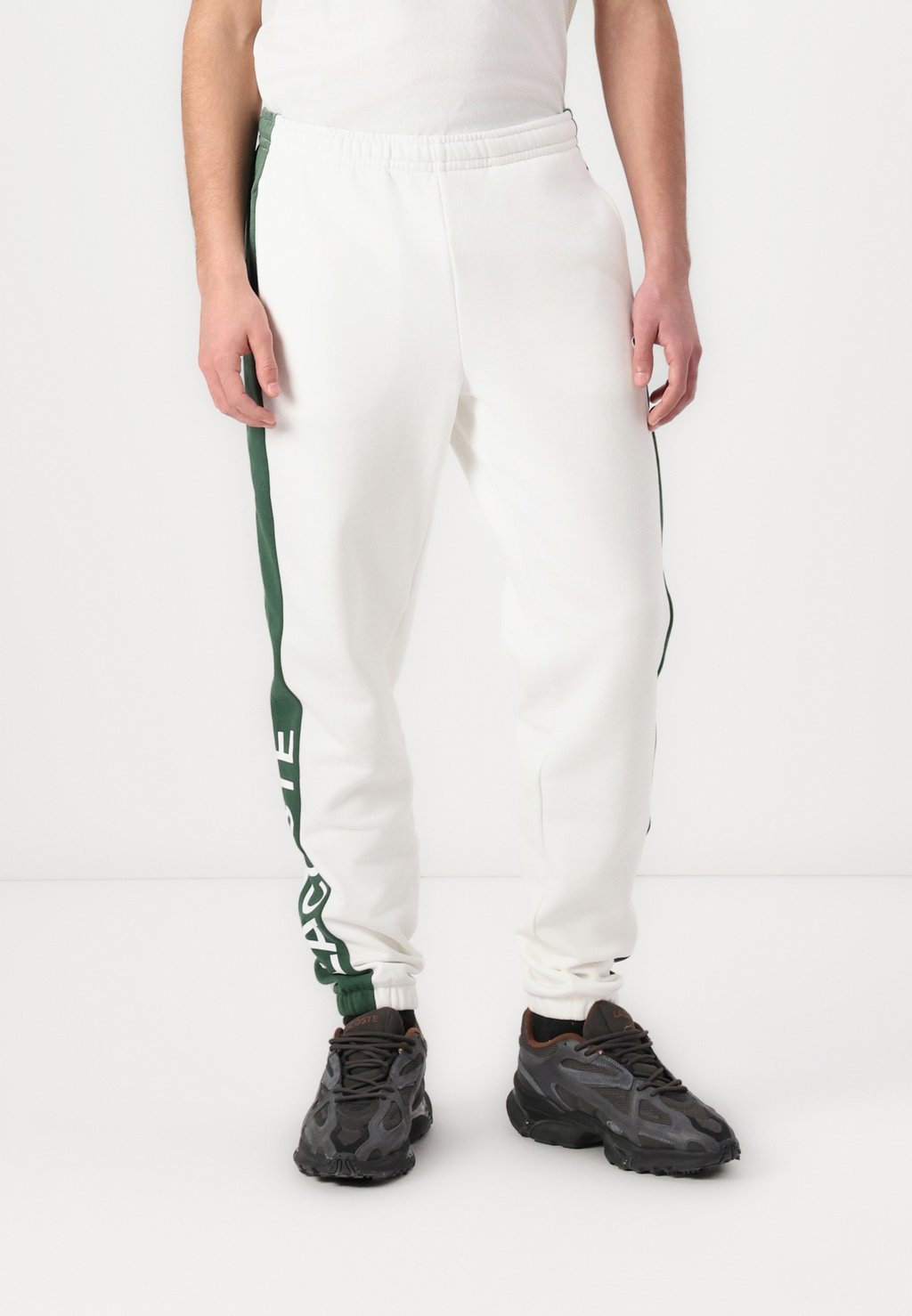 

Спортивные брюки Lacoste, белый