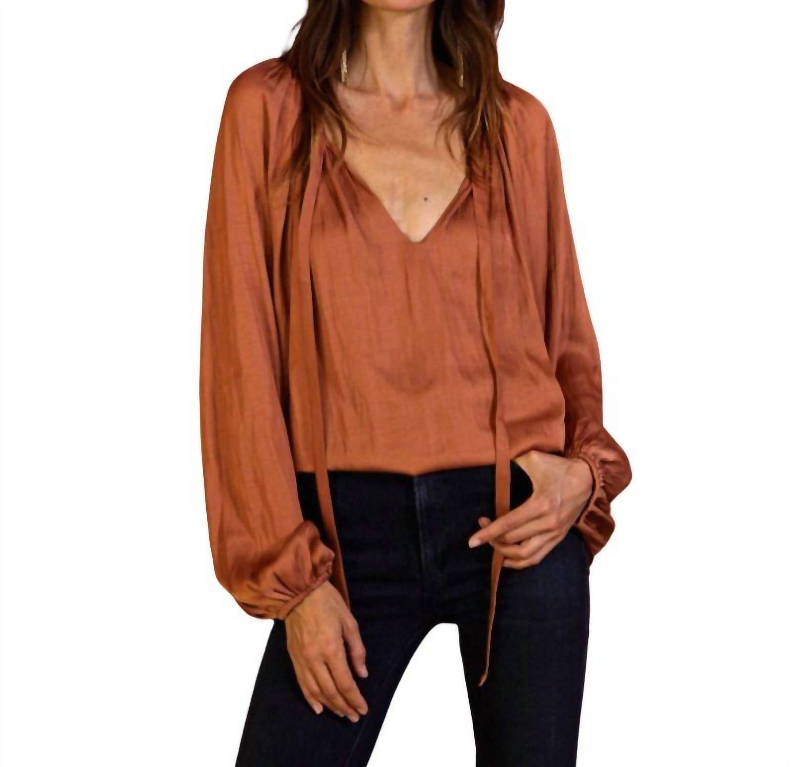 

Топ Terracotta Satin Dream Top в цвете «ржавчина» By Together, rust