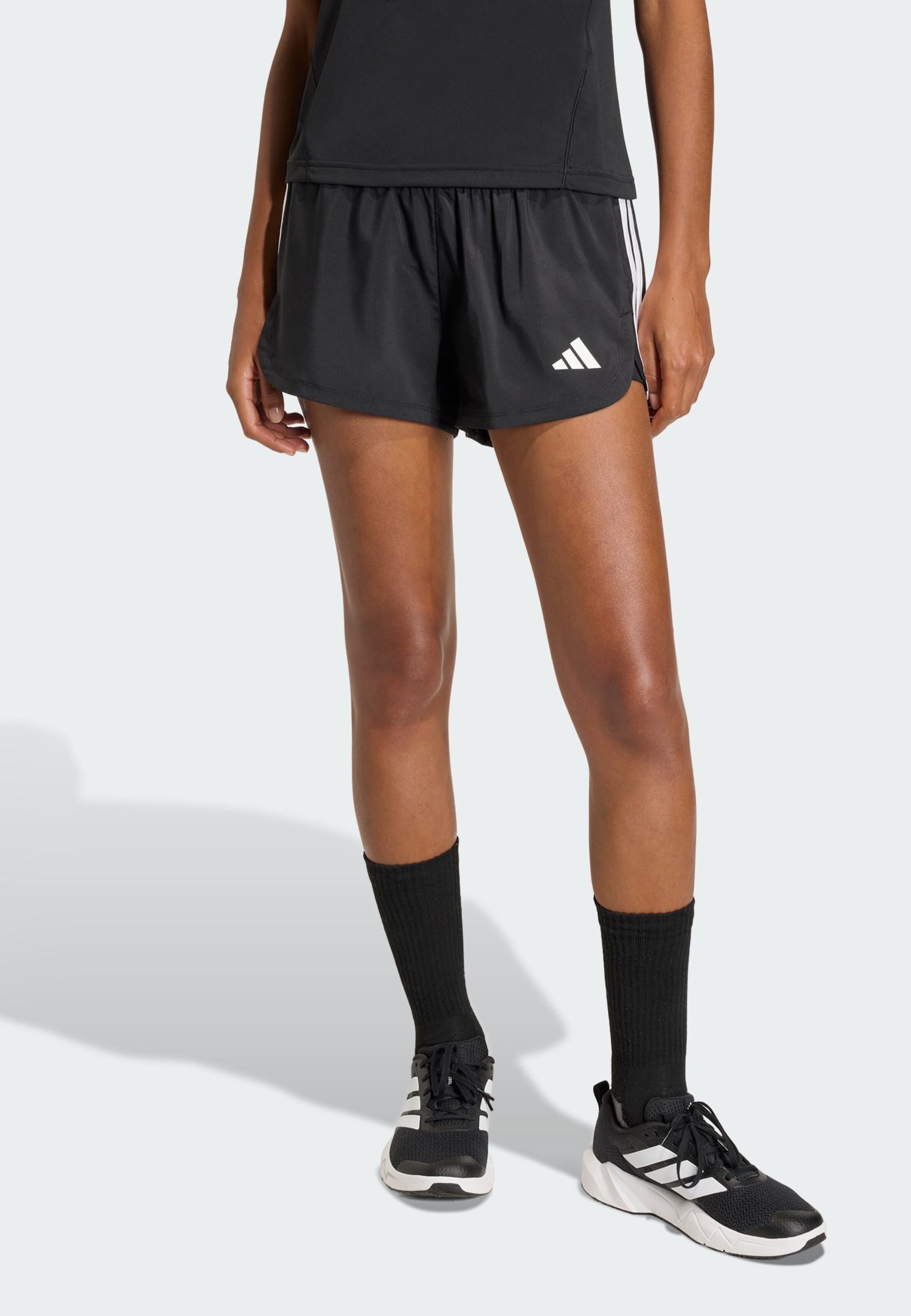 Adidas Performance Шорты для тренировок Regular 'Pacer' в черном цвете — фото 2