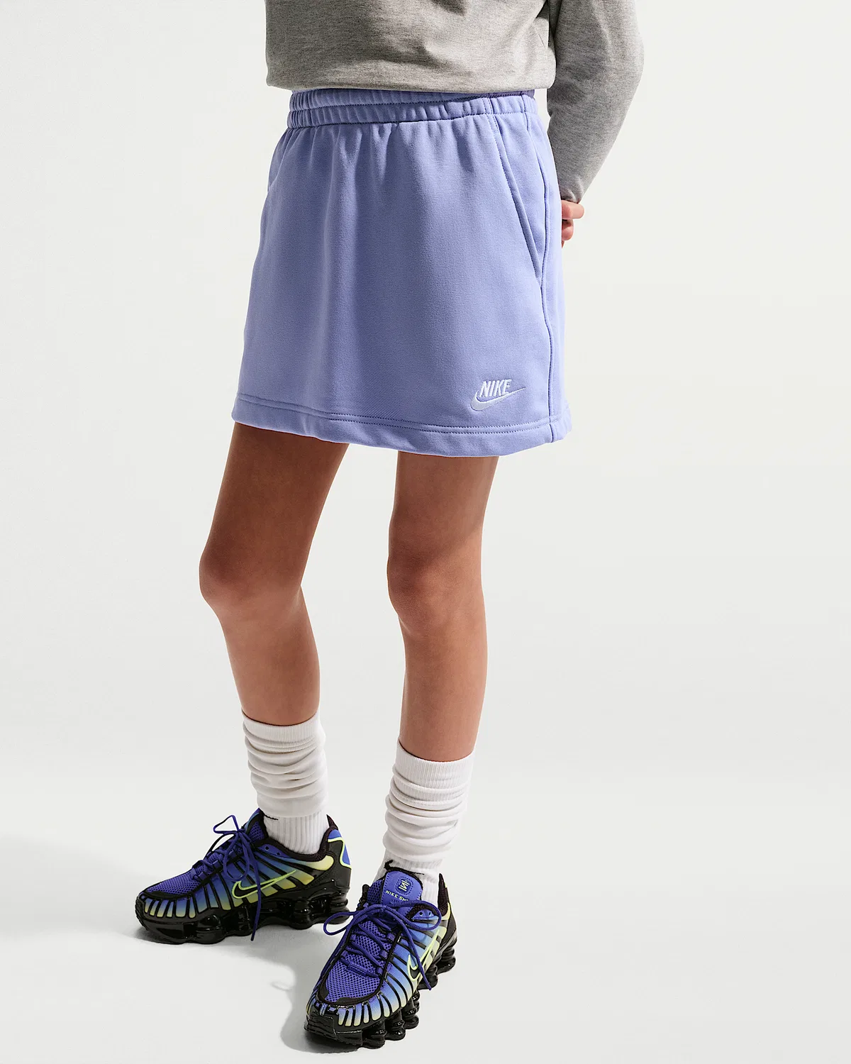 Детская юбка Nike Sportswear Club из французского трикотажа, Light Thistle/Light Thistle/White — фото 2