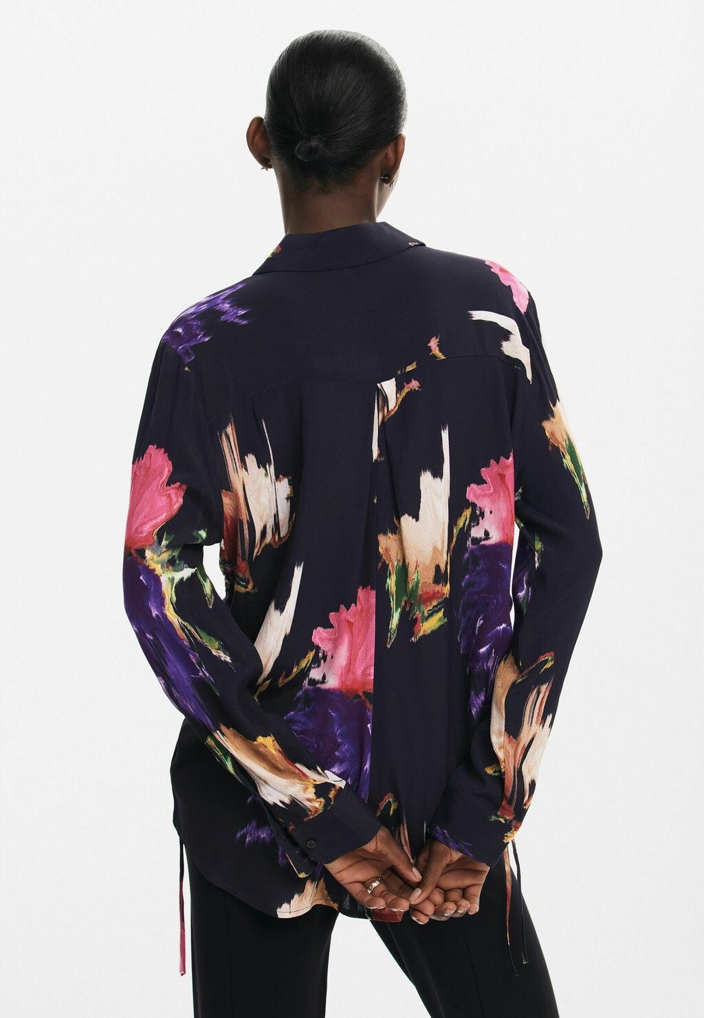 

Блузка на пуговицах Desigual, черный