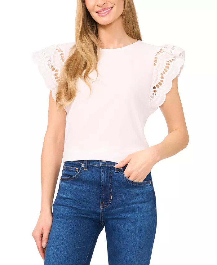 

Женский топ с круглым вырезом и рюшами на рукавах в технике айлет CeCe, белый