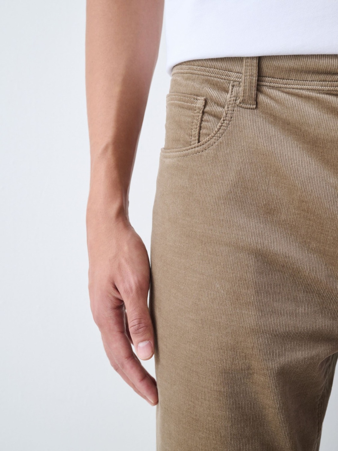Next Брюки Slim fit в цвете Sand — фото 4
